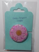 Image 1 of Daisy Phone Grip