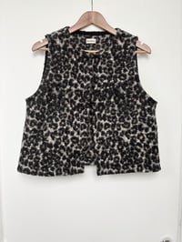Image 3 of Gilet sans manches LEONY 