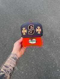 Image 2 of MULTI TONE GRAVEL GRAY SEATTLE MARINERS CUSTOM FITTED CA