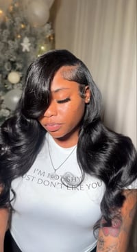 Image 3 of 13x4 frontal wig 