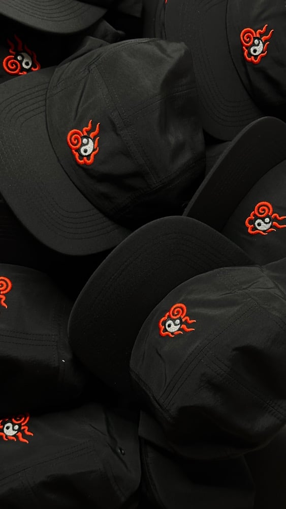 Image of YIN YANG 5 panels by Maur