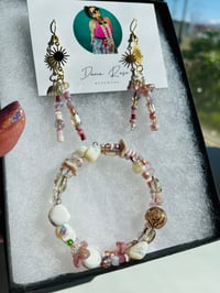 Image 2 of Lovers Coral Set