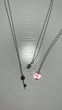 Image 3 of Random Chain Necklace