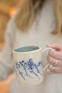 Image 3 of Botanical Cup Large 01