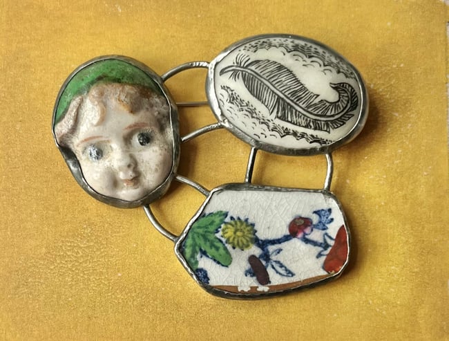 SIGNS AND FIELD FRAGMENTS 