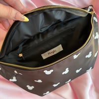 Image 2 of Mouse Toss Belt Bag