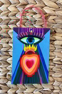 Image 2 of Sacred Heart Eye 1