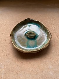 Image 3 of Grounding dish 72