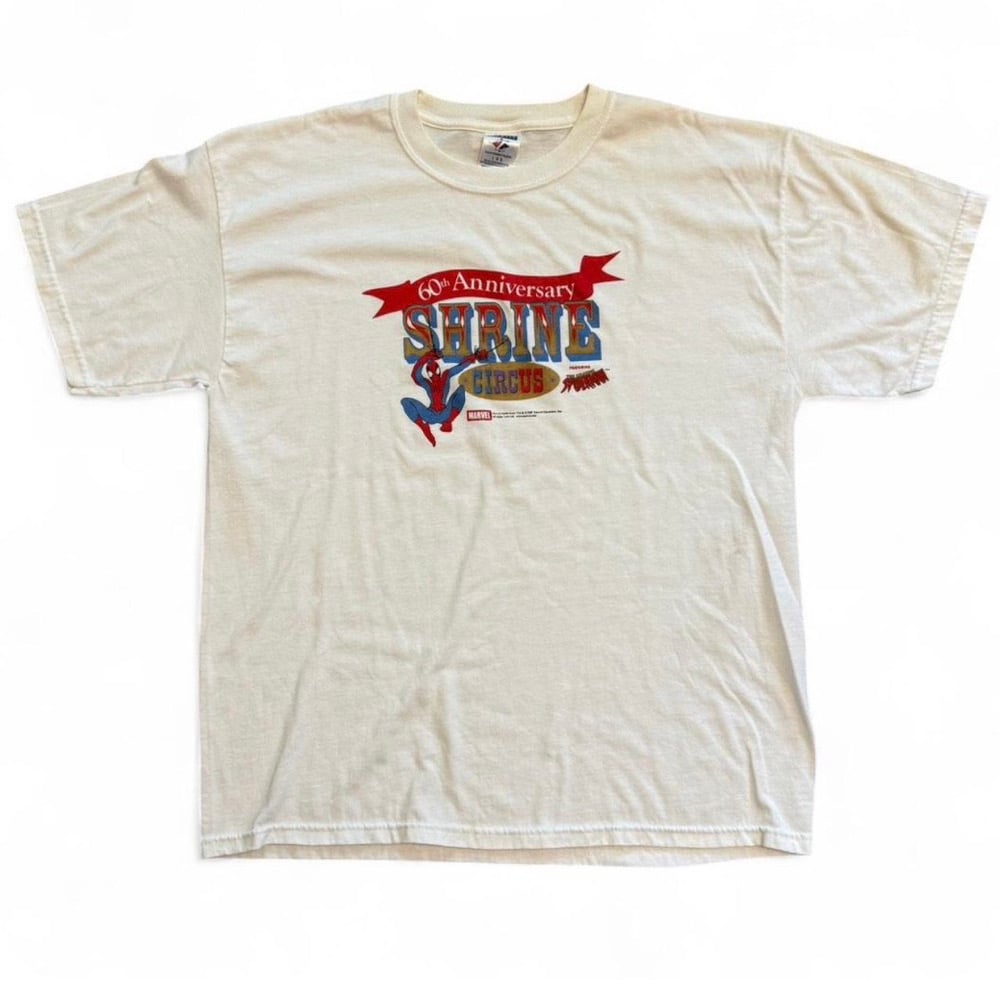 Image of 2000s Marvel Spiderman Shrine Circus Graphic Tee (L)