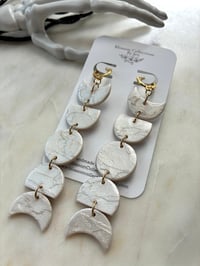 Image 3 of Moon phase 