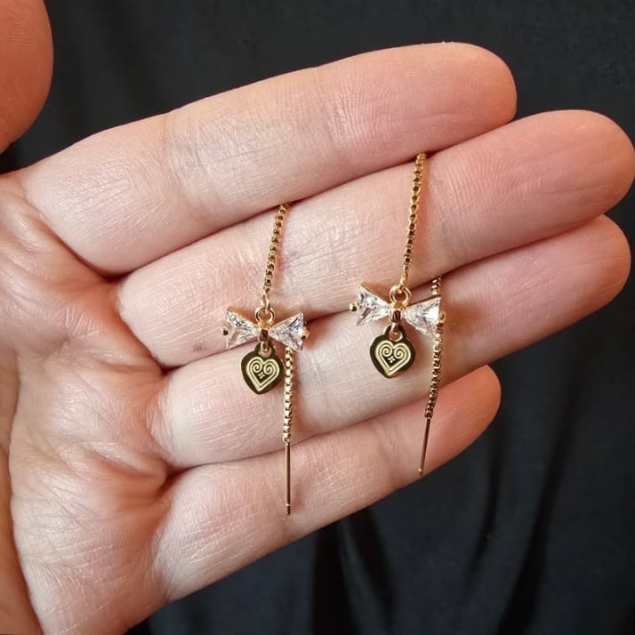 Image of Blia Threader Earrings - 18K Gold Plated, Hypoallergenic