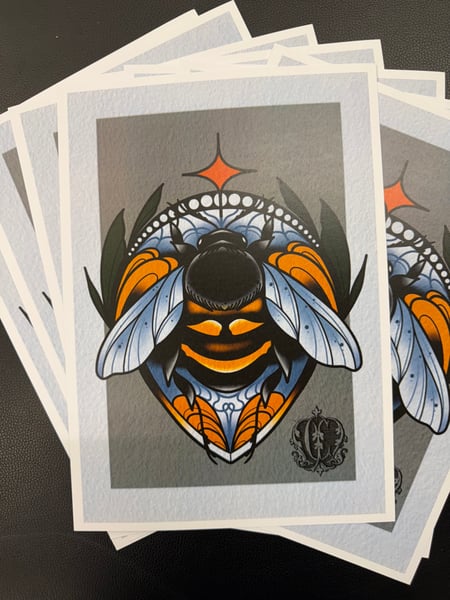 Image of A4 bee print