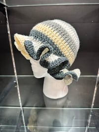 Image 2 of crochet bucket hat with wavy brim P