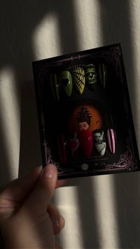 Image 3 of The Sweethearts 