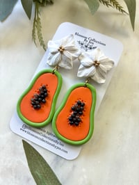 Image 3 of Papayas