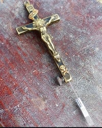 Image 1 of golden crucifix handpoke tool