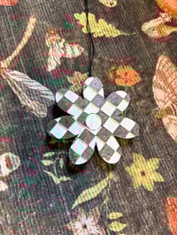 Pina Colada scented Checkered Flower Freshie