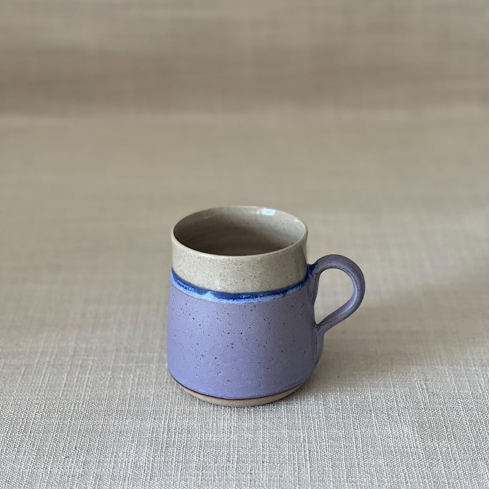 Image of MISTY PURPLE PYRAMID MUG 