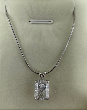 Image of Maxine Noble Crushed Ice Radiant Cut Pendant Necklace In Sterling Silver