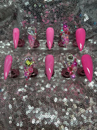 Image 2 of  Beautiful stiletto pink gel press on nails
