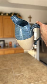 Image 4 of Pitcher 03