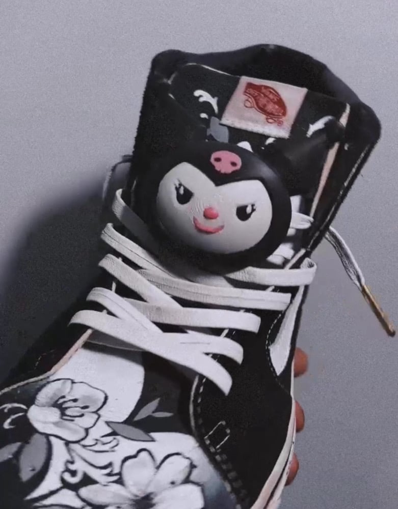 Image of 3D Printed Character Lace Locks