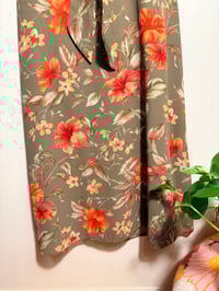 Image 5 of The Plot Twist