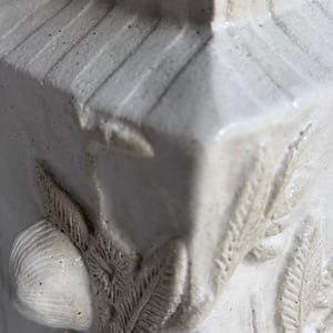 Image of Eucalyptus vase. (4238)