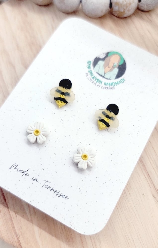 Image of Bee & Flower Stud Pack