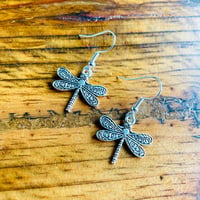 Image 2 of Set of 5 dragonfly silver plated earrings 