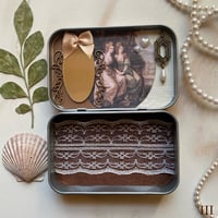 Image 6 of LA FLOR (FLORAL) TRINKET TINS