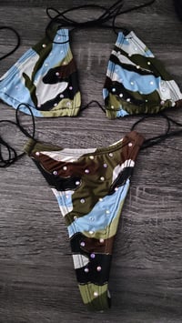 Image 7 of Thong Sets ...