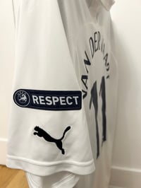 Image 6 of Tottenham Hotspur “VAN DER VAART” 2011/12 Home Cup Shirt + patches (XL)