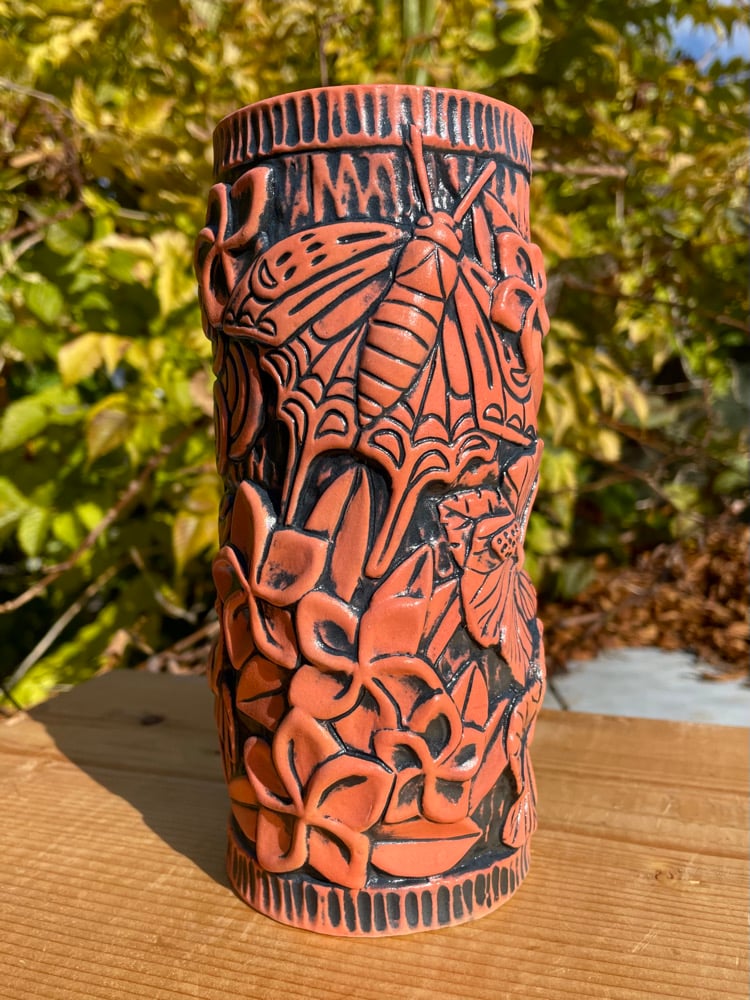 Image of Floral Peanut Mug 1/1