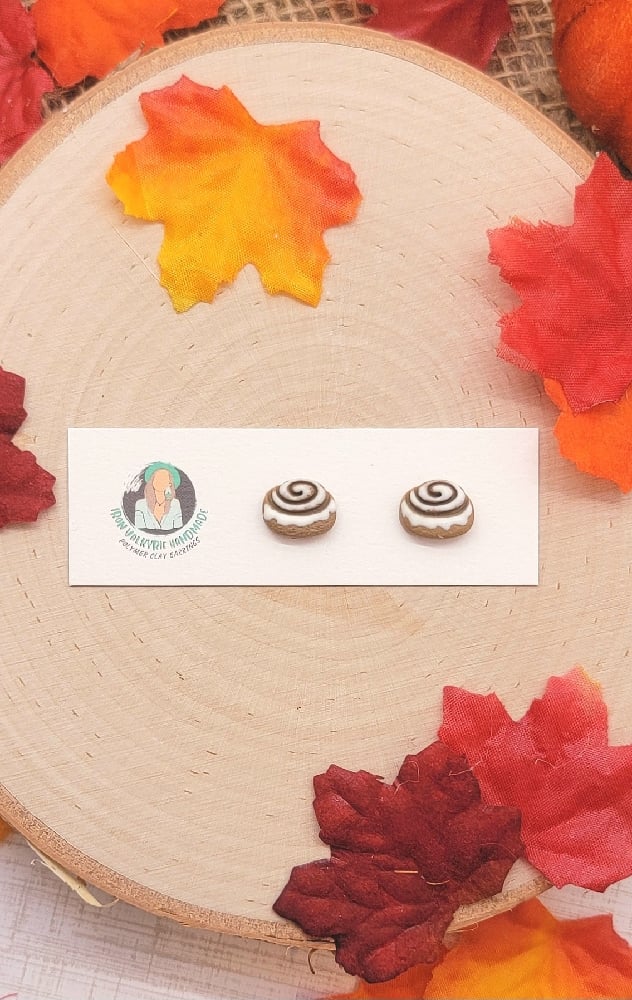 Image of Cinnamon Roll Studs