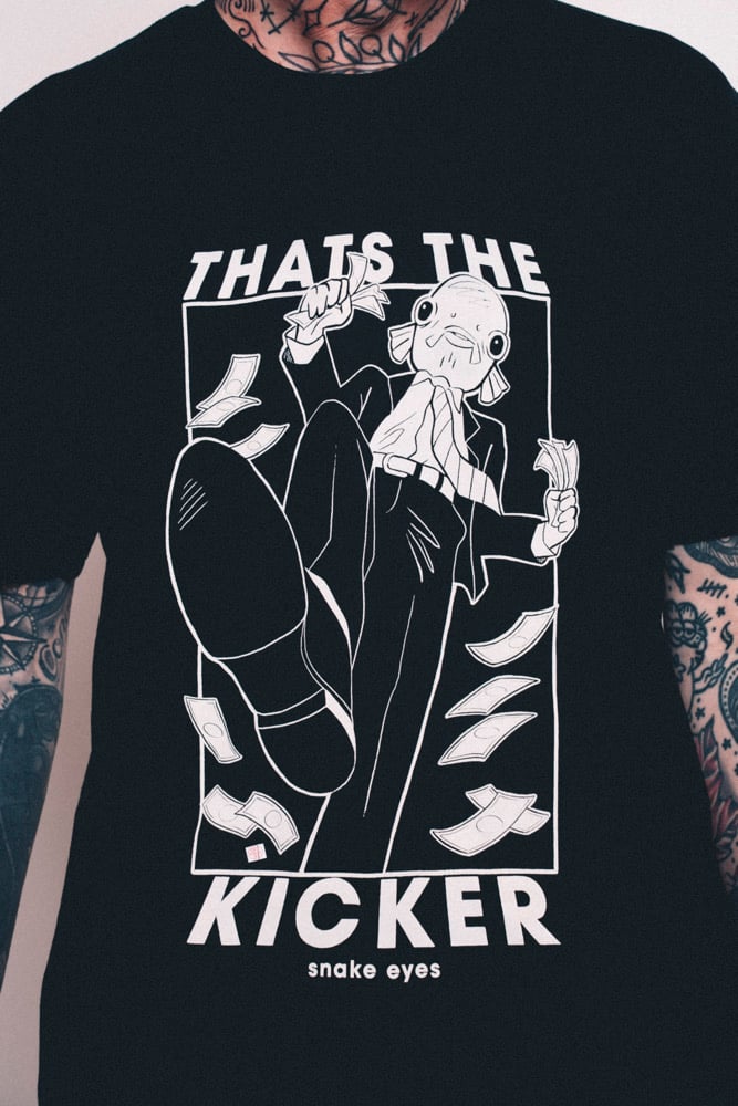 ‘the kicker’ t-shirt