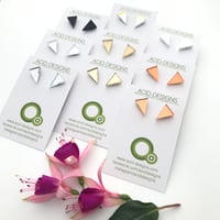 Image 3 of Náušnice / Earrings Triangle Mirror n Bnw