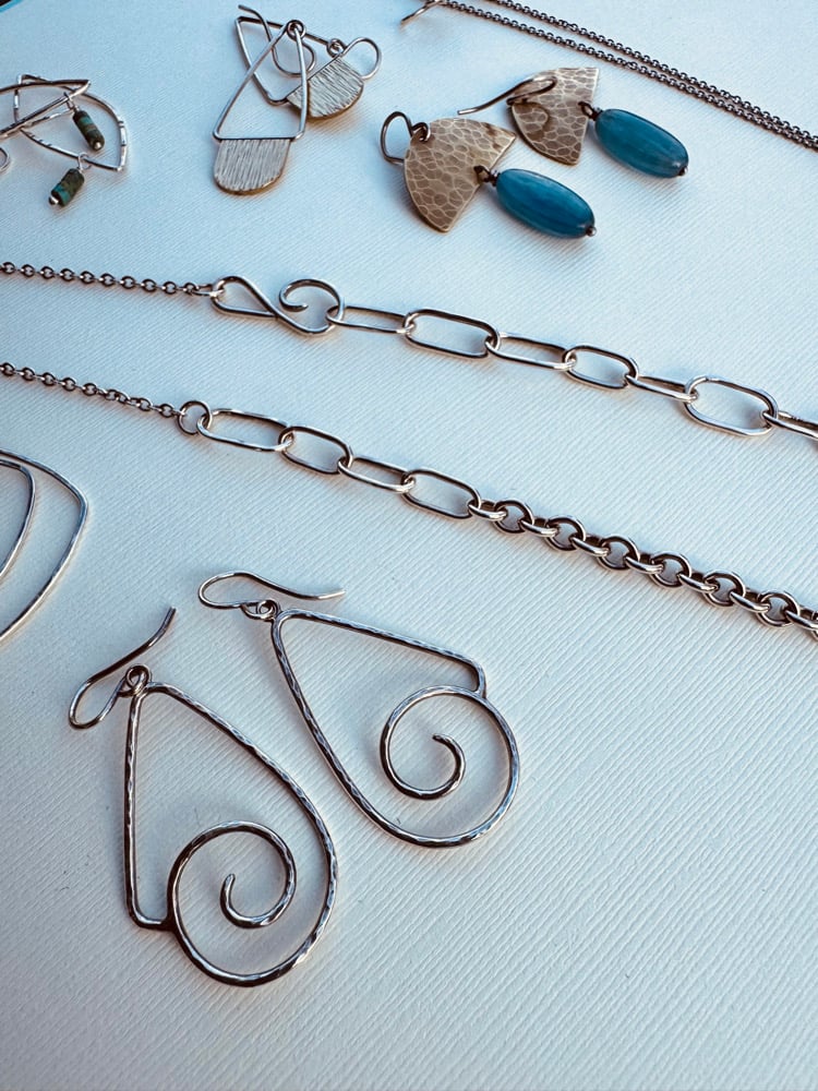 Image of Concha Earrings