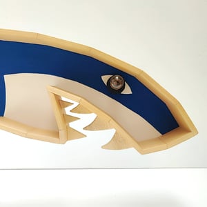 Image of Tiburón escultura.