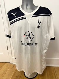 Image 2 of Tottenham Hotspur “BALE 3” 2010/11 Home Shirt + PL patches (L)