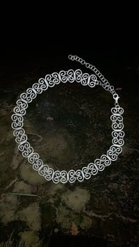 Image 1 of Collier dentelle