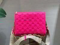Image 2 of Coussins PM (click to browse ) 
