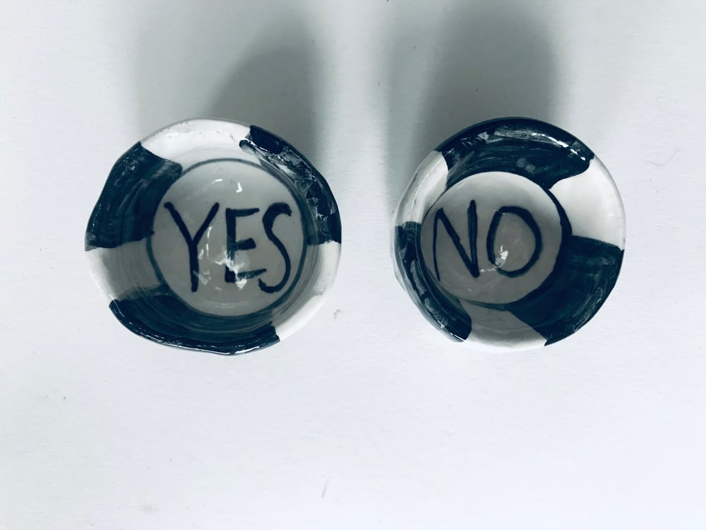 Image of YES/NO PAIR OF EGG CUPS 