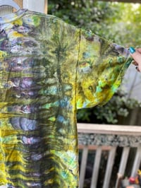 Image 6 of 2XL Live Fast Eat Trash Raccoon shirt E5