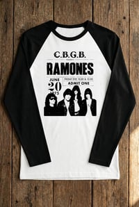 Image 4 of Camiseta Baseball M/L Ramones (CBGB)