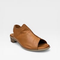 Image 3 of ROAMERS MABEL COCONUT