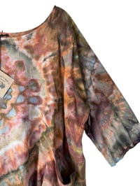 Image 3 of 2XL Cotton Forager Top in Sedona Spiral Ice Dye