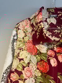 Image 3 of Rose shirt (m/l)