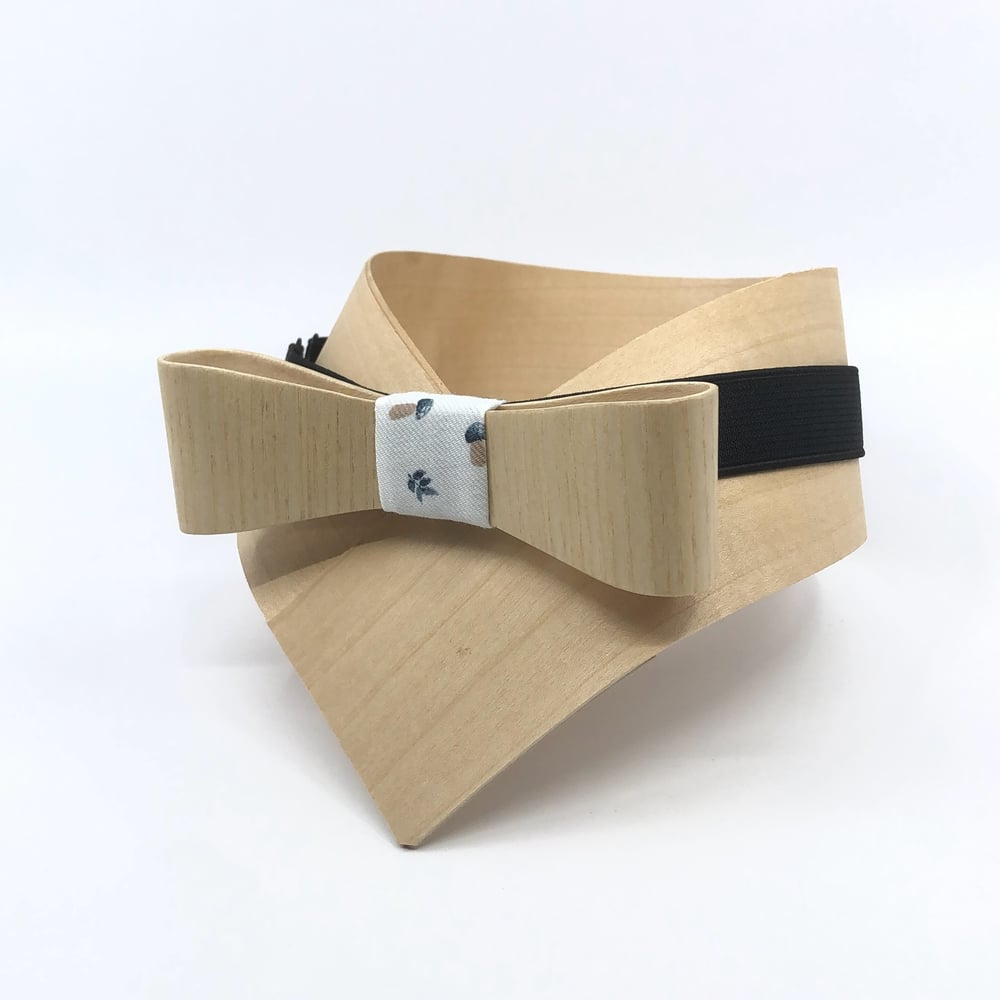 Image of Noeud Papillon En Bois - Frêne / Champignons