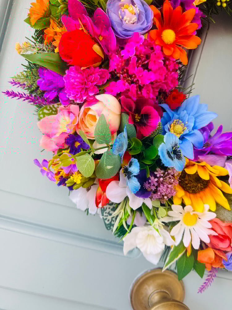 Image of 55cm  and 45cm Double Wired Spring Wreath 